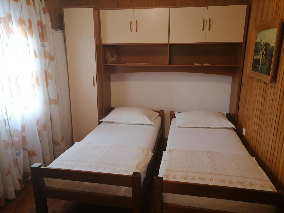 Rooms Mara Skradin Exteriér fotografie